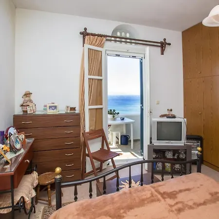 Vathy Kladaki Cosy Maisonette Дом отдыха Тинос